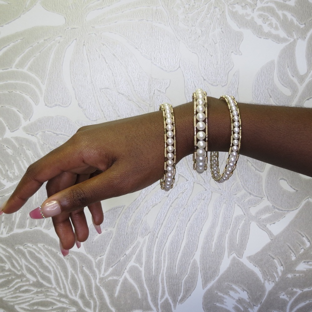 White Pearl Silver Bangle handmade - Picture 4 of 4